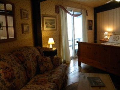 Stouffermill Bed & Breakfast Algonquin Highlands Room photo
